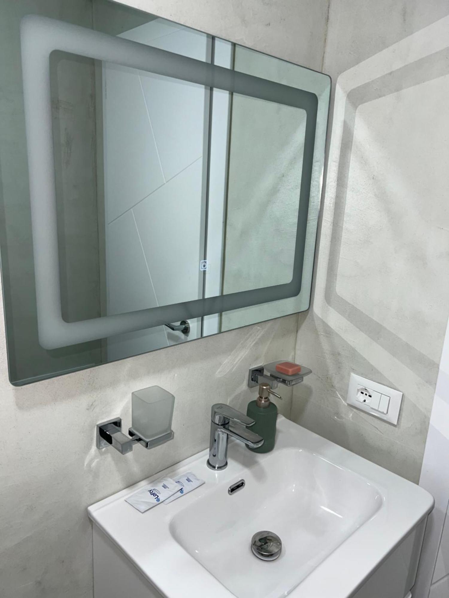 Cane Apartment Mosaic ติรานา ภายนอก รูปภาพ